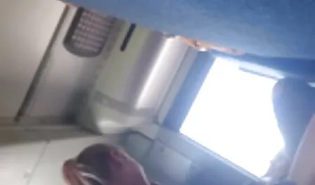 Por razones de traición, mi esposa es castigada por azotes y sexo del culpable con su amiga videos de zorras