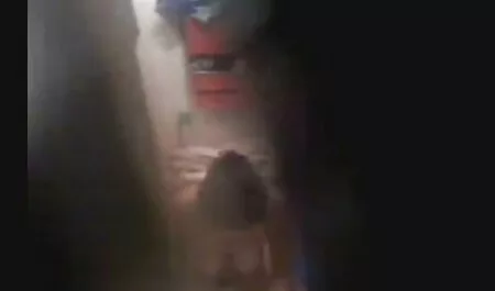 Hacer pornografía caliente yo fugitivo para esta película