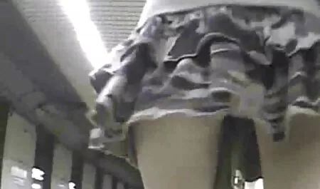 El maestro apenas castigó a su sirviente videos caseros anal y comenzó a agacharse con él