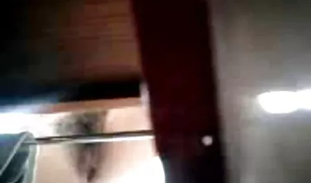 Reloj videos calientes gratis brunet morena le encanta masturbarse