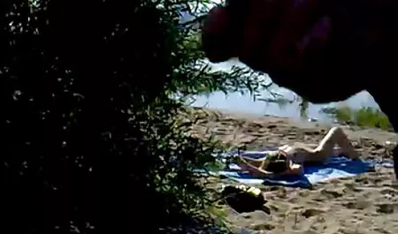 Marido dedos y relojes como su esposa wwwvideosporno acaricia