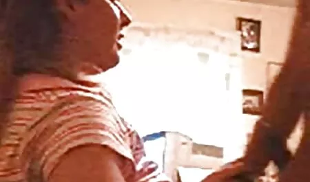 Tres de ellos bebieron ver videos porno de jovencitas y decepcionaron a Tanyuha y comenzaron a maldecirla