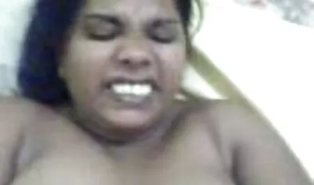Hermosa adolescente buttons chupar a drunk ch2 no smash xxx rubias 19 arriba