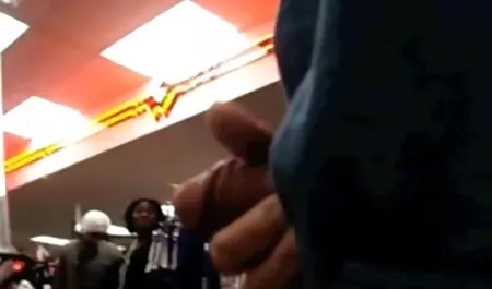 Ella se despertó con un pequeño vibrador y se comprometió con un novio en anal ver sexso se duck