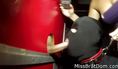 Culo en los pantalones rotos de porno viejos verdes mierda