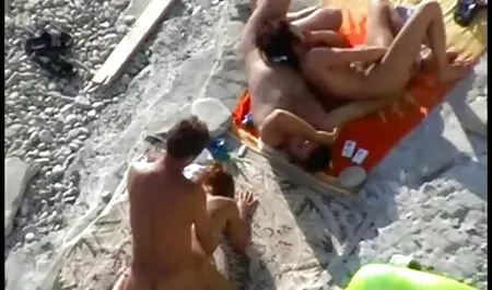 Ale duck enseña videos maduras x a los estudiantes cómo chupar y ver pato